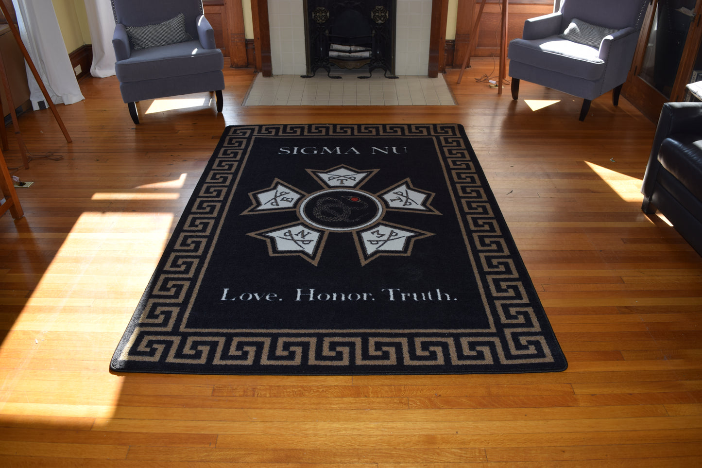 Sigma Nu "Spirit" Rug (3'10" x 5'4")